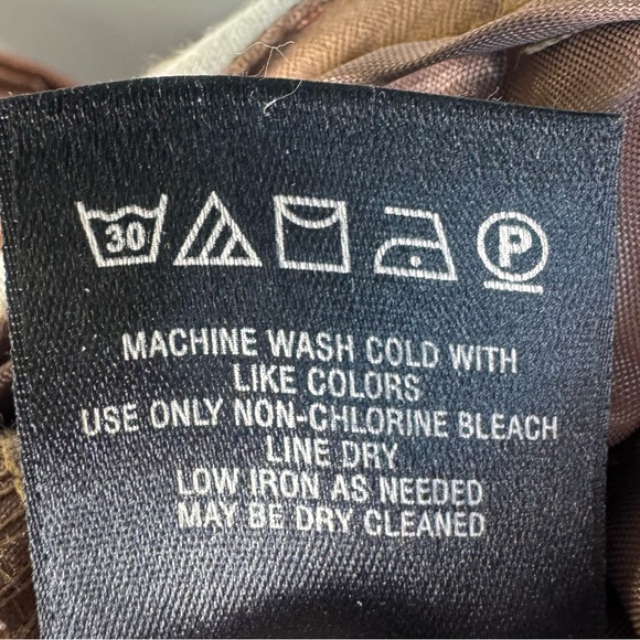 Anthropologie Essential Slim Copper Velvet Pant- Size 0 - Picture 5 of 6